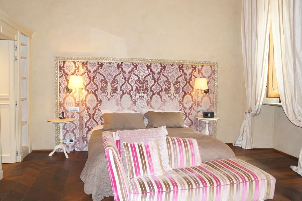 Palazzo Carletti Bed and Breakfast Montepulciano Stazione Eksteriør billede