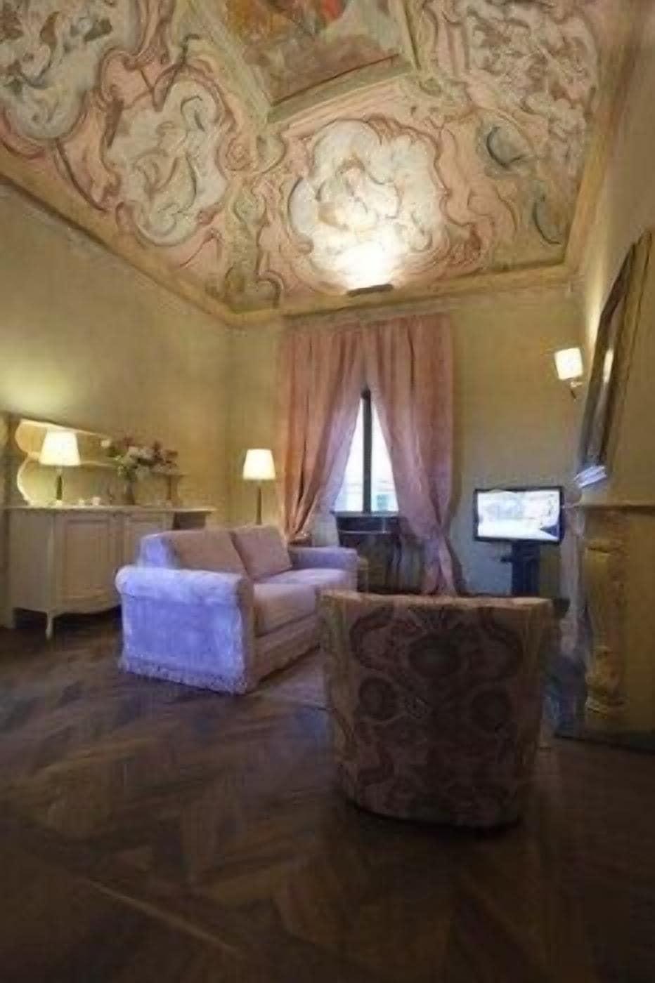 Palazzo Carletti Bed and Breakfast Montepulciano Stazione Eksteriør billede